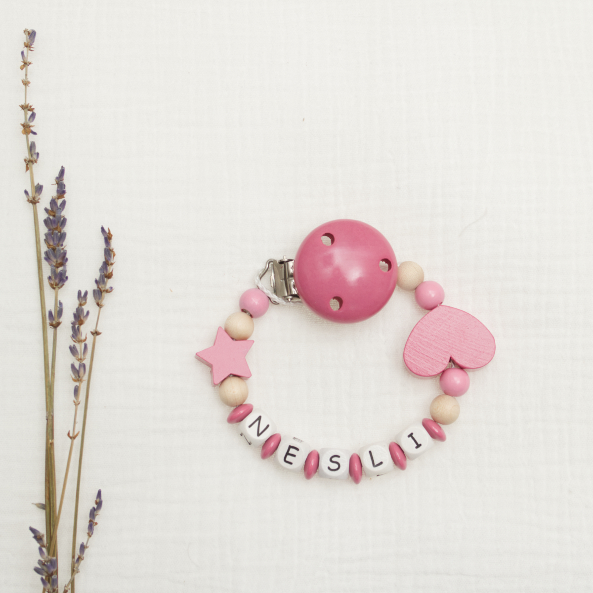 Baby-Armband, Rosa Perlen, Holzperlen, Herz-Anhänger, Namensarmband