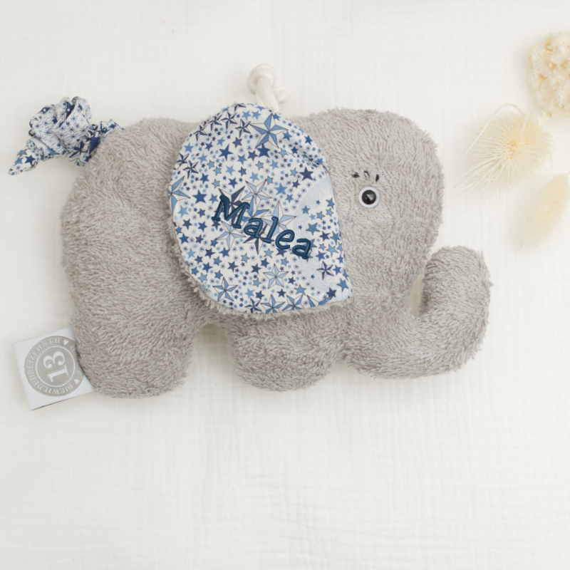 Elefant Plüschtier, Baby Spielzeug, Grau Plüsch, Herz-Applikation, Sternmuster