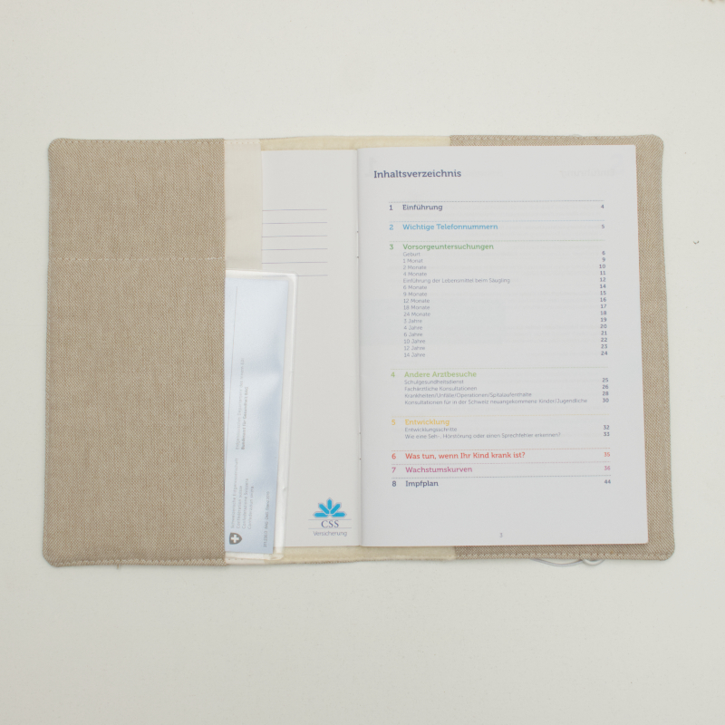 Broschüre, Buchlet, offene Broschüre, Inhaltsverzeichnis, Publikation, Ordnerhülle, Dokument, Pamphlet, Schreibwaren, Versicherung