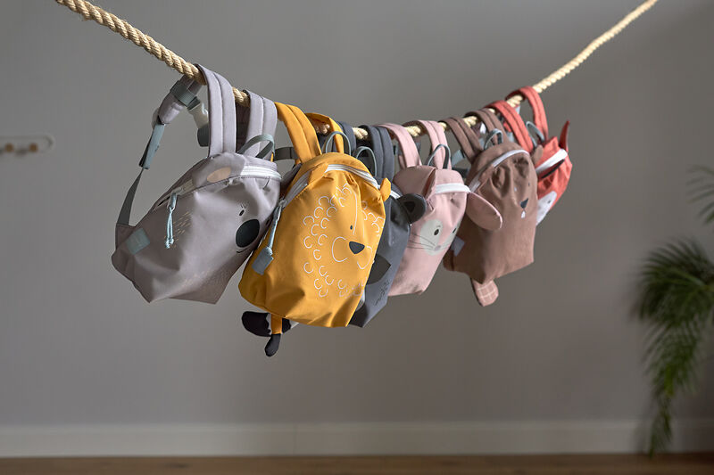 Kinderrucksack, Mini-Rucksack, Hängeaufbewahrung, Kunststoffreitverschluss, Mehrfachfarbe
