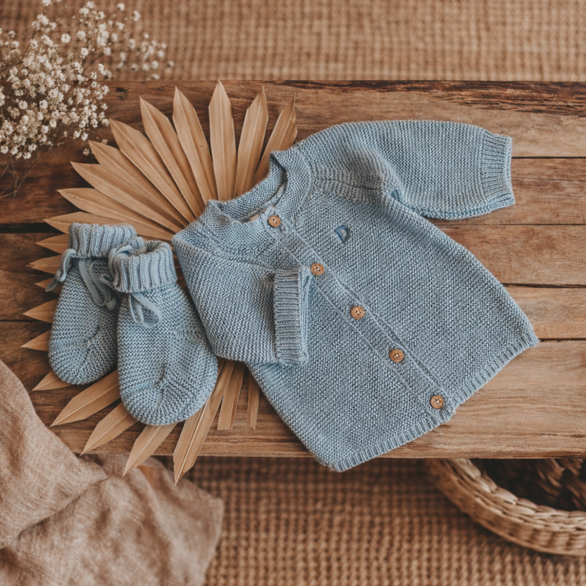 Baby-Sweater, Geknüpfter Cardigan, Blau, Knöpfe, Strick-Stubschuhe