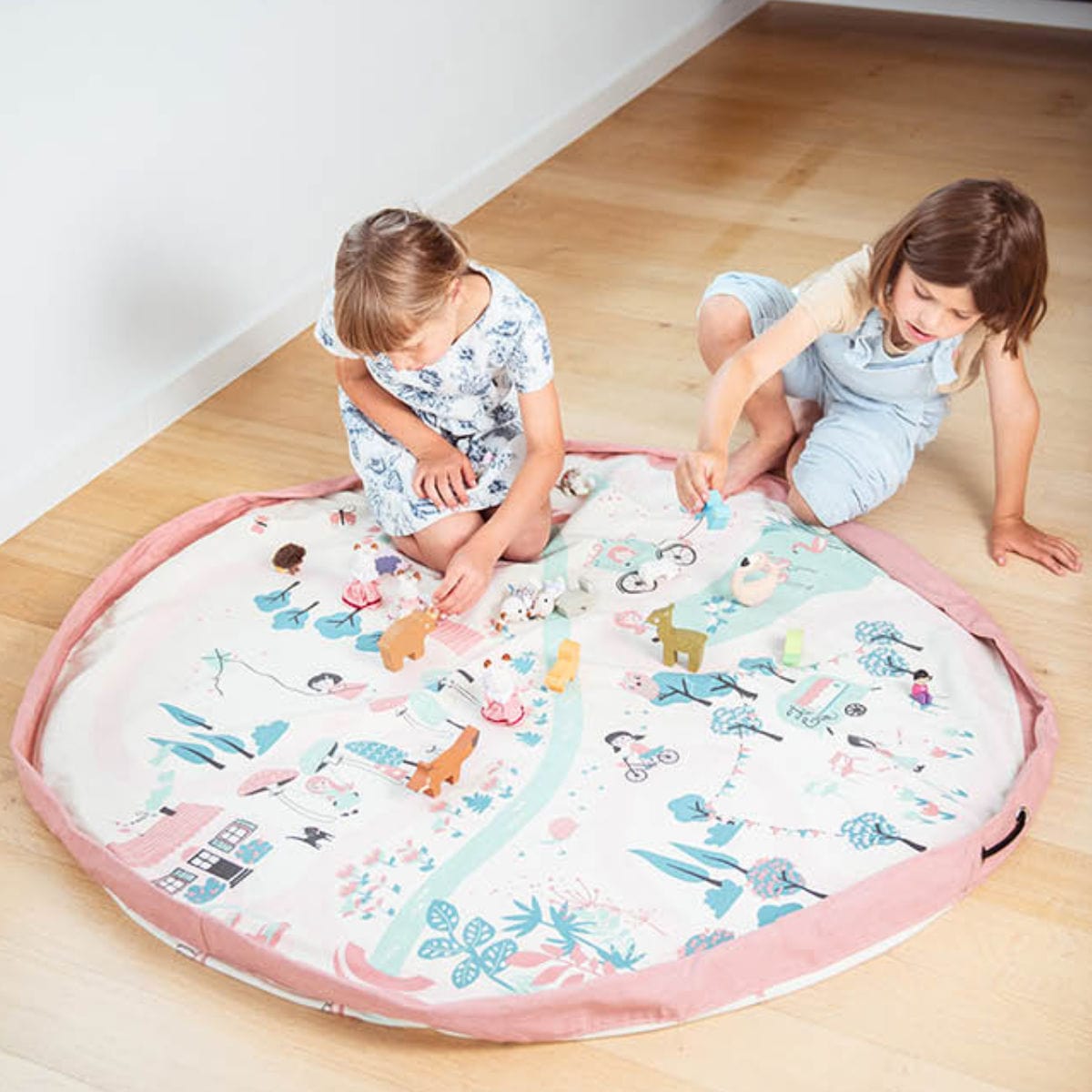 Spielmatte, Kinderdecke, runde Matte, Bodenmatte, bunte Muster