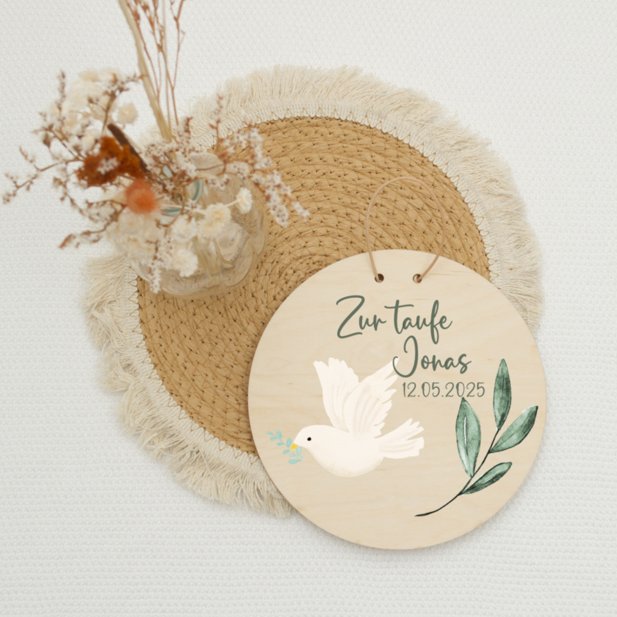 Hochzeit, Willkommensschild, Holzanhänger, Tellerformat, Fliege Dove/Pfau?