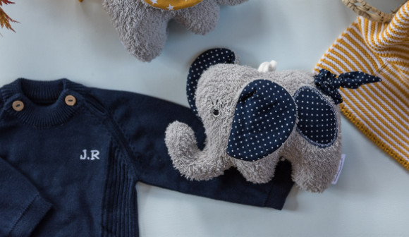 Elefant Spielzeug, Stoff Elephant, Kuscheltier, Schultertuch?, Nase?