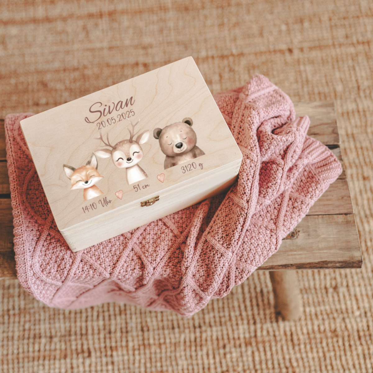 Holzbox, Baby-Erinnerung, Reh Bär Fuchs, rosa Decke, gravierte Box