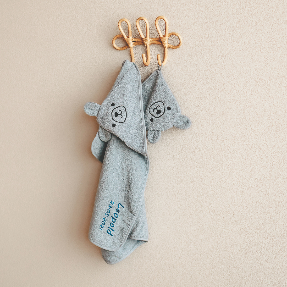 Kinderhandschuh, Mützen?, Haushalt, Kordelzug, Tiermotiv