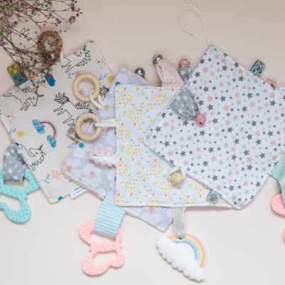 baby teething cloths, muslin bibs, star pattern, cloud rainbow, wooden ring toys