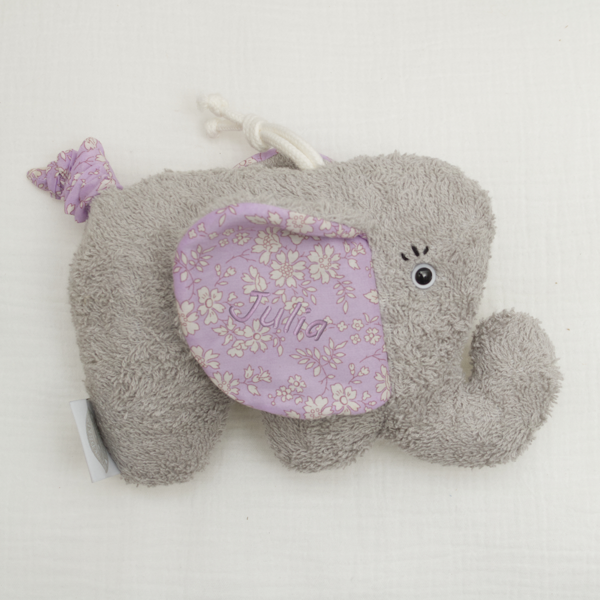 plush, elefant, grau, lila ohren, weiches spielzeug