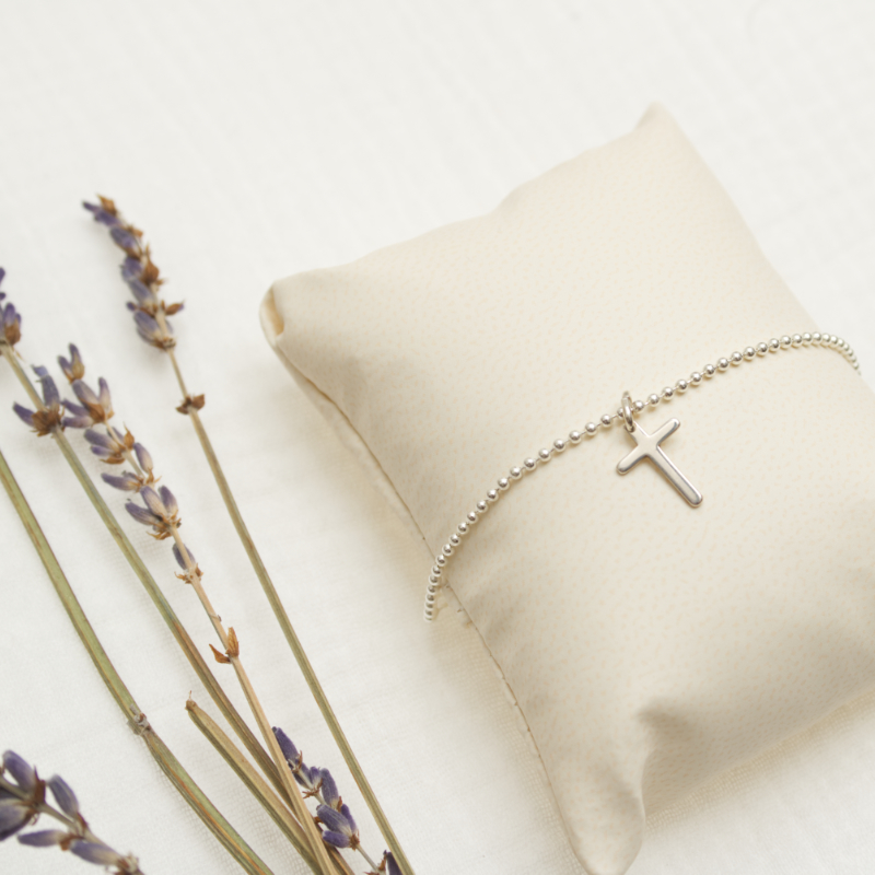 silberkette, kette, kreuzanhänger, schmuck, lila-blumen