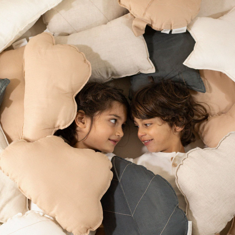 kissen, kuscheldecke, herzformkissen, kinderspiel, geschenkidee