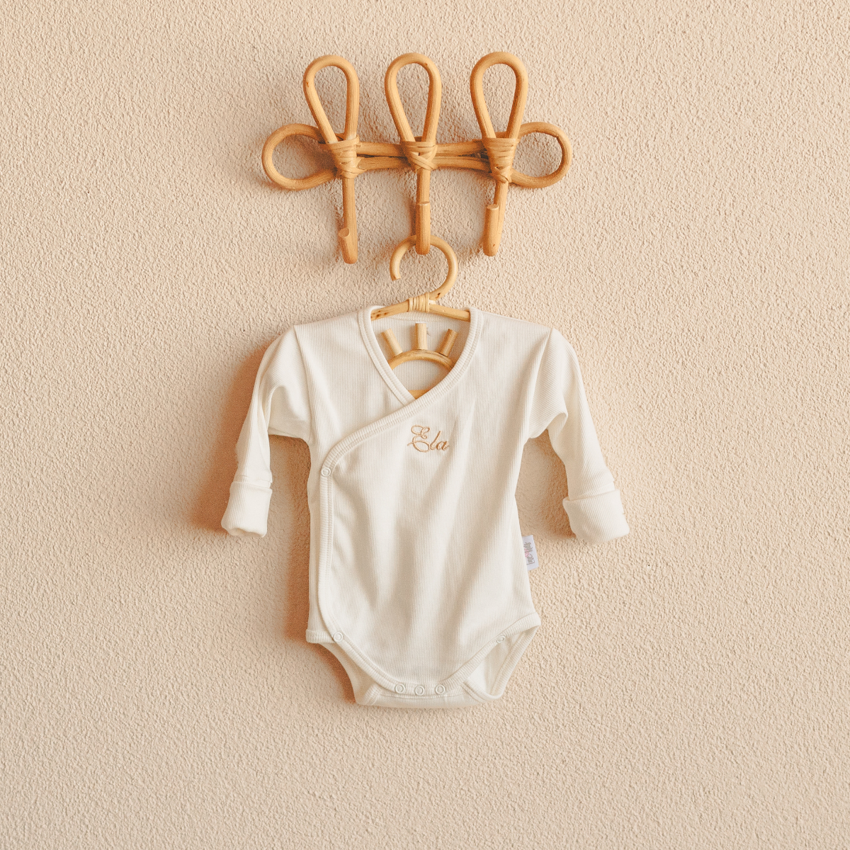 baby, Onesie, Langarm, creme, Stickerei