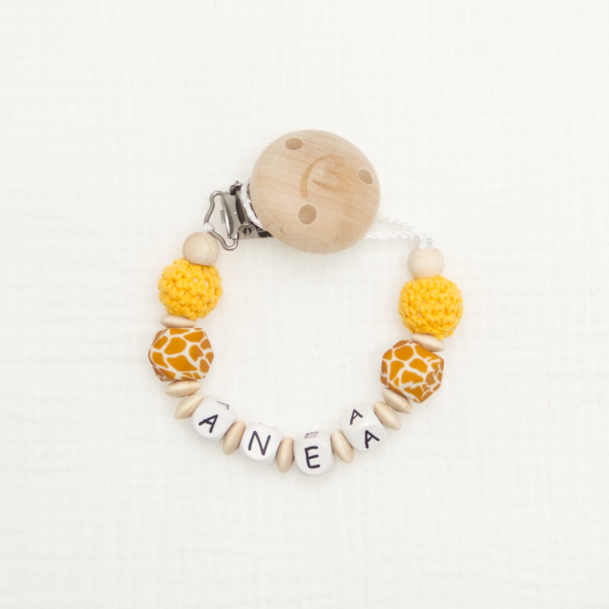 Baby-Armband, Holzperle, Gelbes Häkelarmband, Alphabetperlen, Armband mit Perlen
