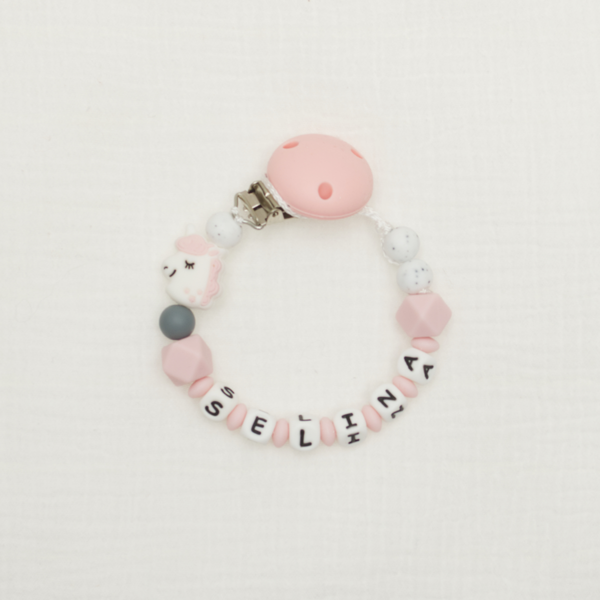 baby bracelet, perlenarmband, pink, einhorn, buchstaben schmuck