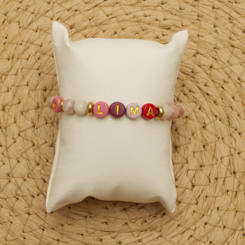 Armband, Perlen, Namensperle, rosa Perlen, goldene Buchstaben