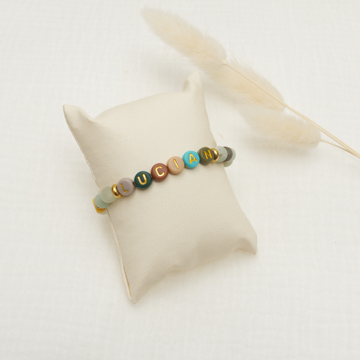 armband, perlenarmband, buchstaben, bunt, schmuck