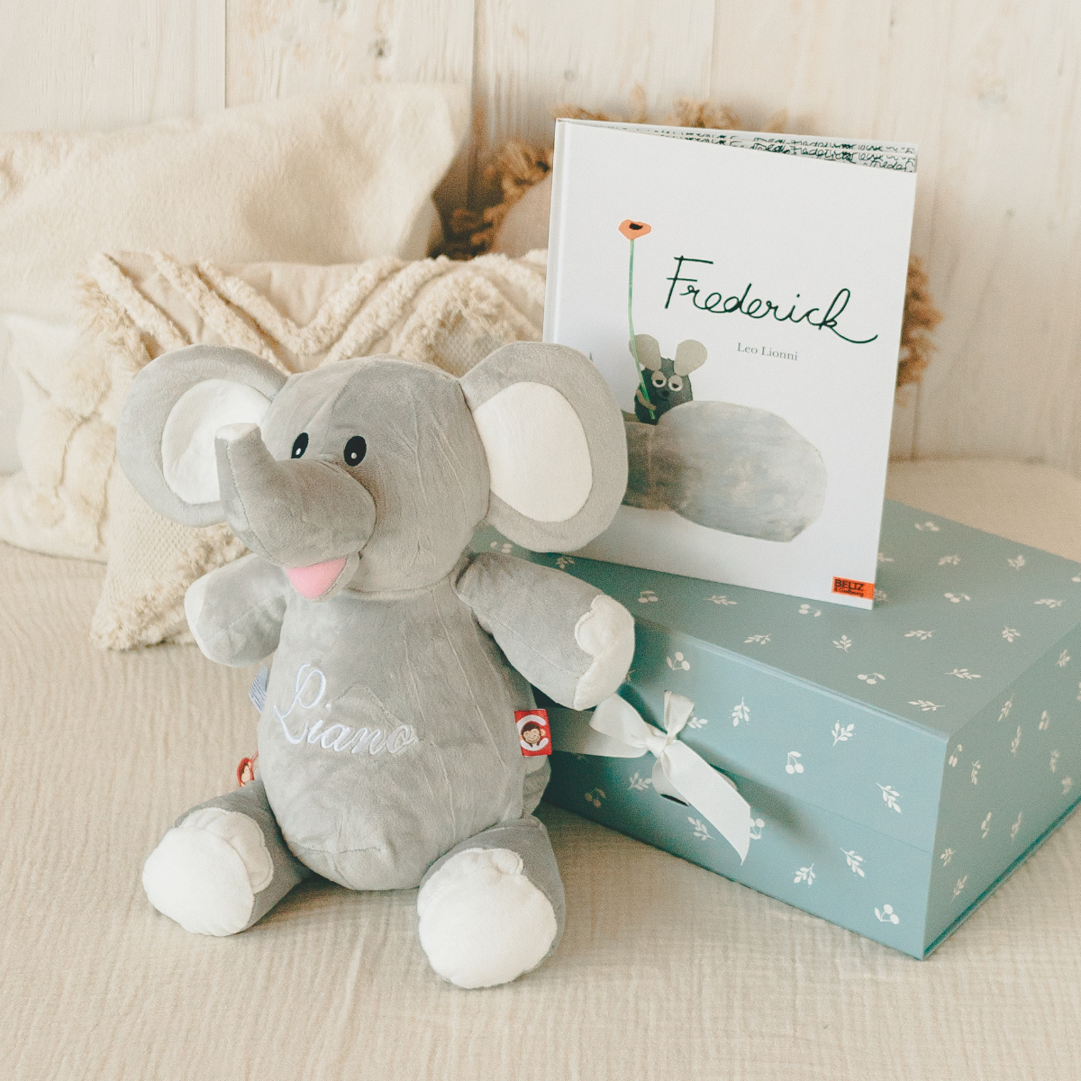 Elefant, Stofftier, Grau, Geschenkset, Dekoration