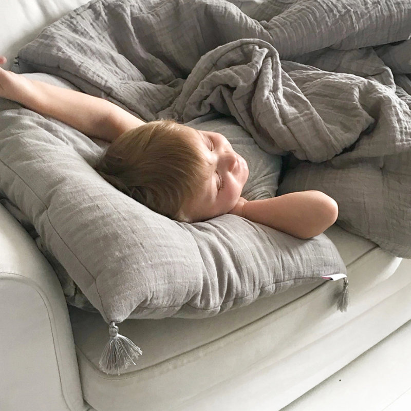 Sofa, Kissen, Grau, Decke, Kind