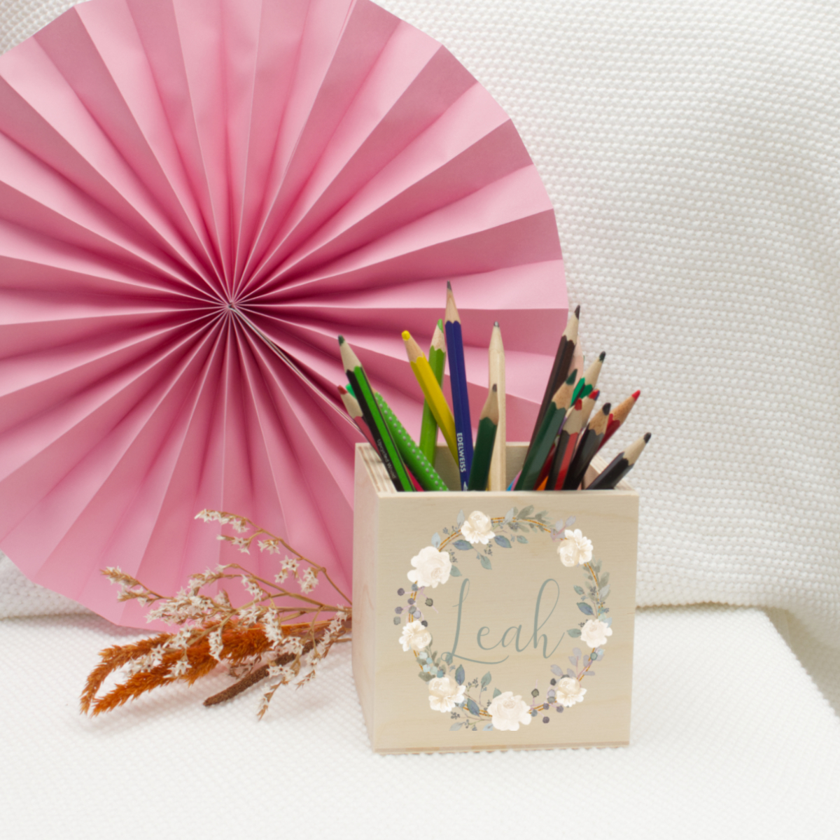 pencil holder, pencils, wooden desk organizer, floral wreath, pink decorative paper