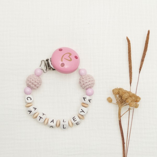 Nuggikette mit Namen aus Holz, Rosa
