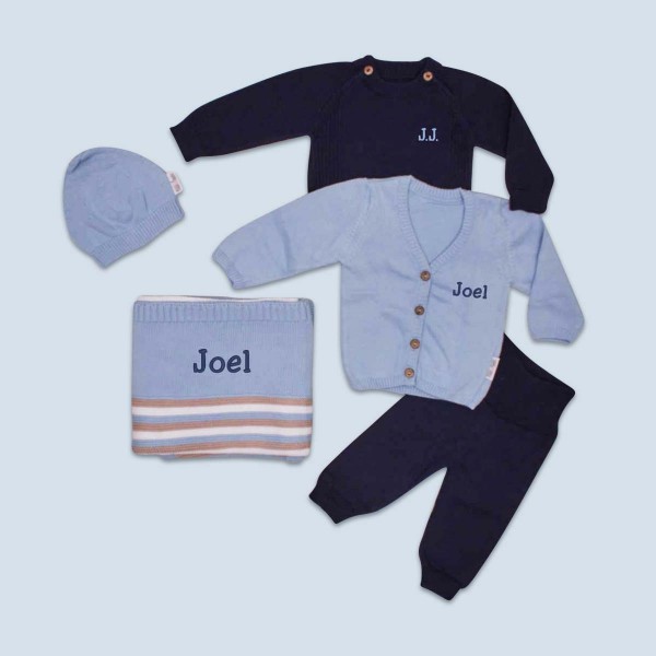 Pullover mit Hose, Jacke, Mütze &amp; Decke, Blau