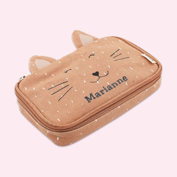 Case Miss Cat, Trixie