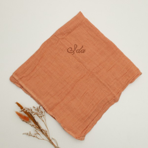Muslin cloth with name 65x65 cm, clay