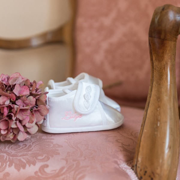 Babyschuhe Satin für Mädchen, Weiss mit Icon