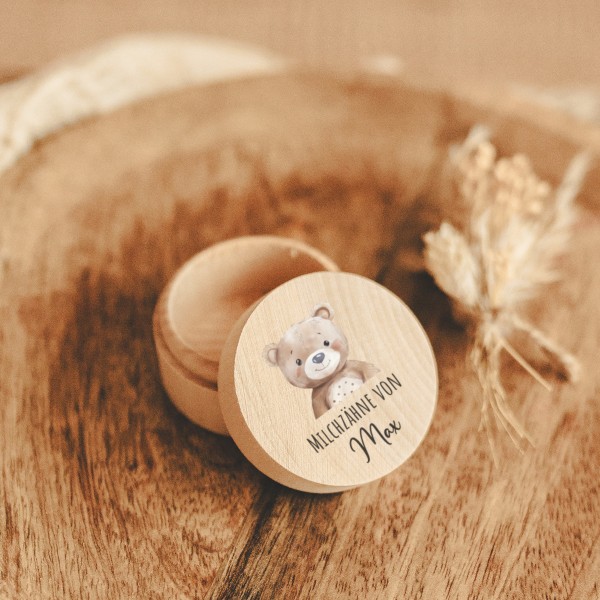 Wooden tooth box bear