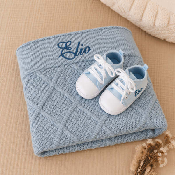 Birth gift baby blanket &amp; baby shoes, blue